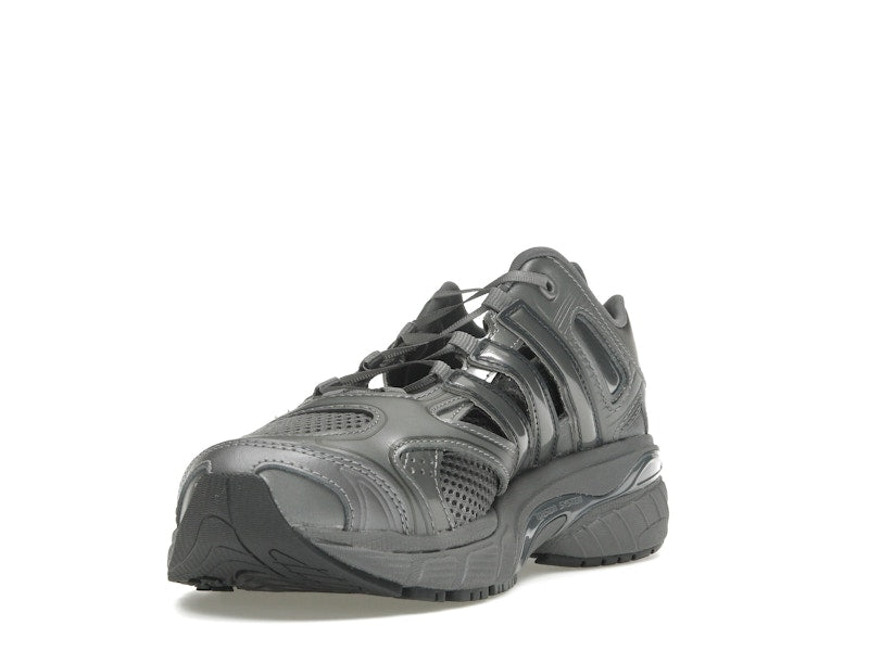 adidas Adistar Pose Taqwa Bint Ali Iron Metallic (Women's)