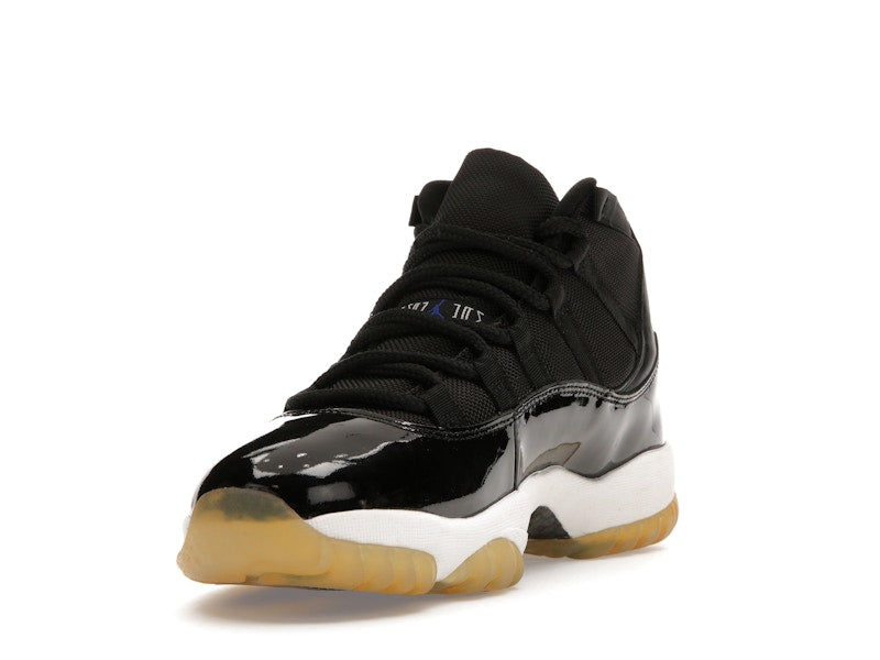 Jordan 11 Retro Space Jam (2000)