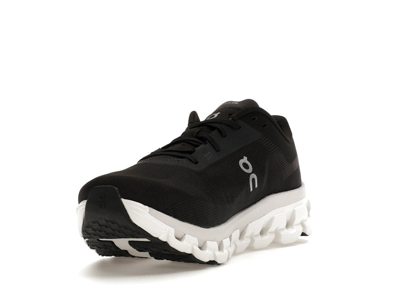 On Running Cloudflow 4 Black White