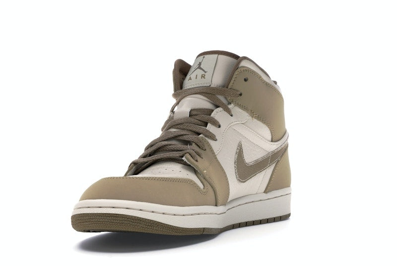 Jordan 1 Retro Armed Forces Pearl White