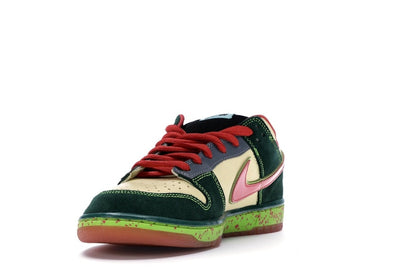 Nike SB Dunk Low Mosquito