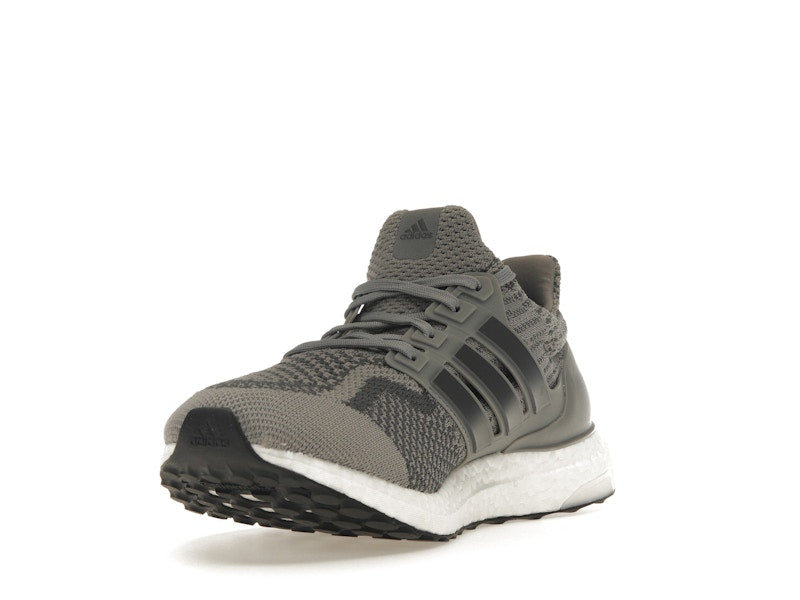 adidas Ultra Boost 5.0 DNA Grey Three Black