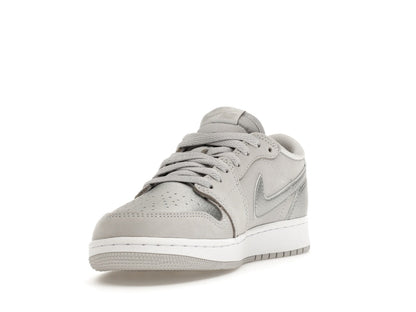 Jordan 1 Low OG Metallic Silver (GS)