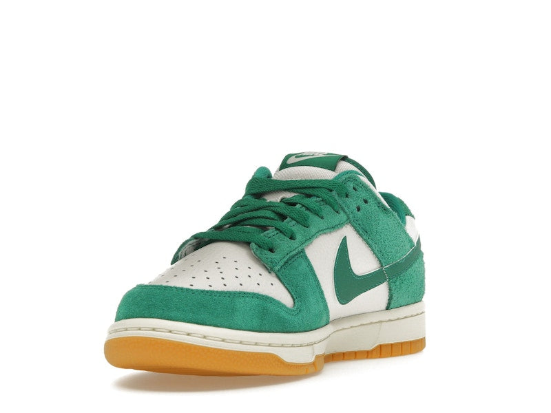 Nike Dunk Low SE Malachite