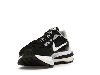 Nike Vaporwaffle sacai Black White