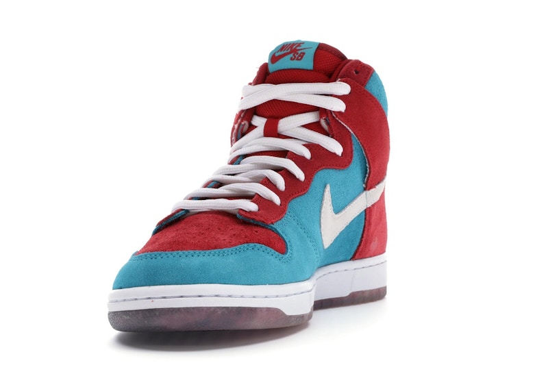 Nike SB Dunk High Bloody Gums