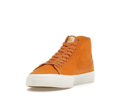 Nike SB Blazer Court Mid Premium Light Curry