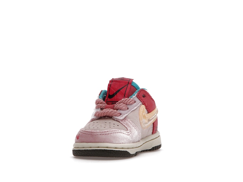 Nike Dunk Low Social Status Free Lunch Strawberry Milk (TD)