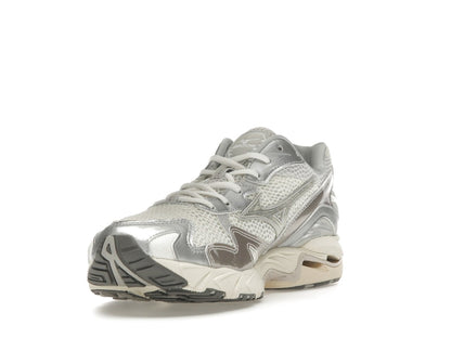Mizuno Wave Rider 10 Metallic Snow White