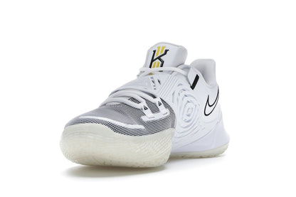 Nike Kyrie Low 3 White Black Glow