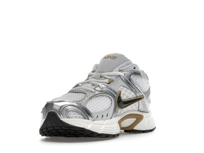 Nike V5 RNR Parachute Beige Metallic Pewter