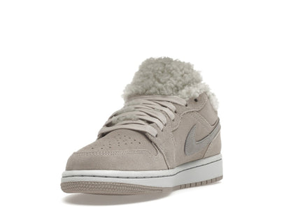 Jordan 1 Low SE Sherpa Fleece (Women's)