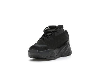 adidas Yeezy Boost 700 MNVN Black (Kids)