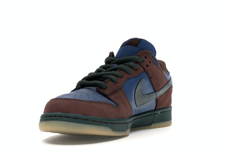Nike SB Dunk Low Barf