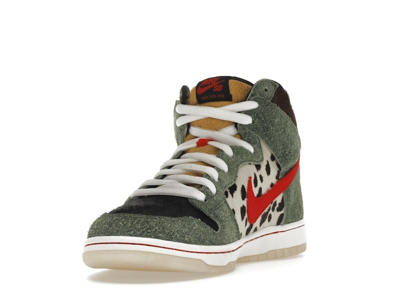 Nike SB Dunk High Dog Walker