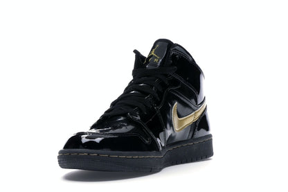 Jordan 1 Retro Black Metallic Gold (2003)