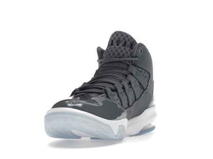 Jordan Max Aura Cool Grey
