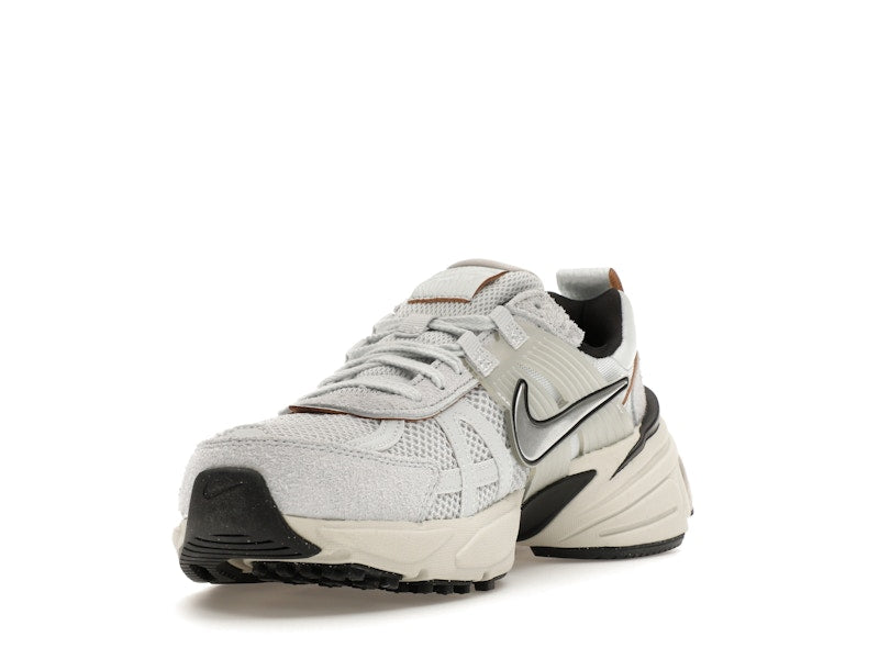 Nike V2K Run Pure Platinum Chrome (Women's)