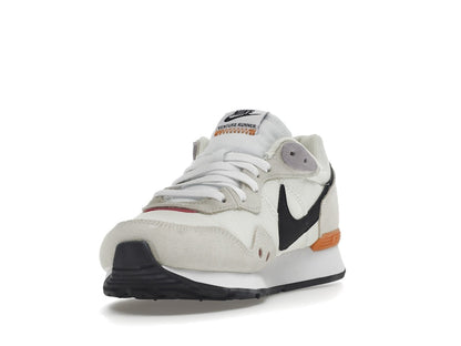 Nike Venture Runner Coconut Milk Light Curry (Women's)