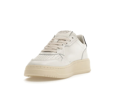 Autry Medalist Leather Low White Black Tab (Women's)
