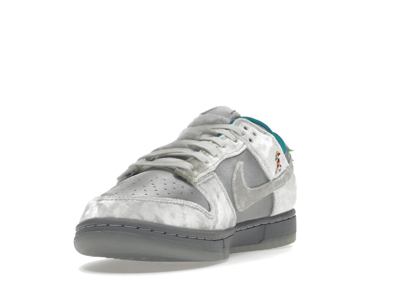 Nike Dunk Low Ice (Women's)