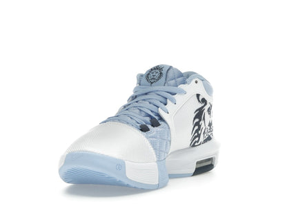 Nike LeBron Witness 8 UNC