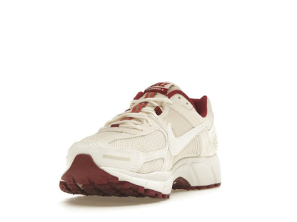Nike Zoom Vomero 5 Valentine's Day (Women's)