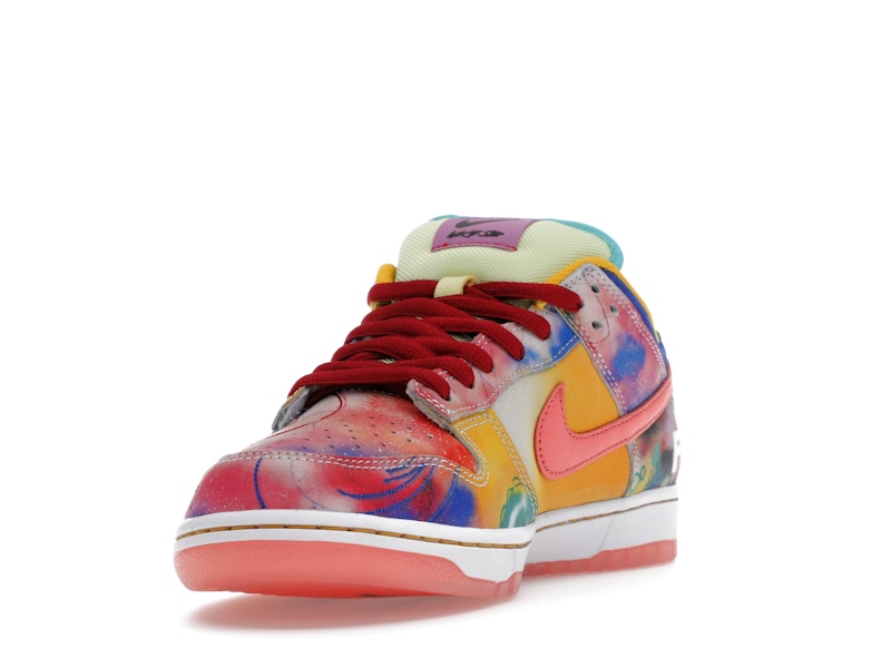 Nike SB Dunk Low Futura Laboratories Sunblush (Friends and Family)