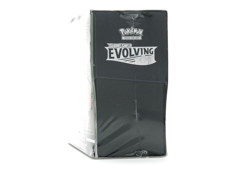 Pokémon TCG Sword & Shield Evolving Skies Elite Trainer Box (Flareon/Jolteon/Umbreon/Leafeon)