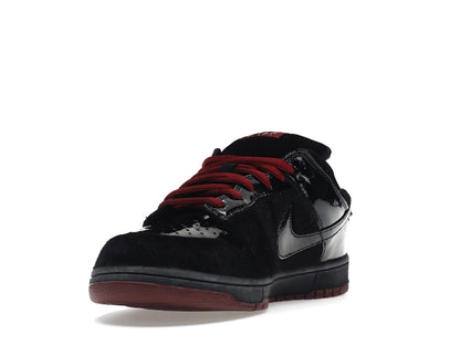 Nike SB Dunk Low Mafia