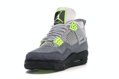 Jordan 4 Retro SE 95 Neon