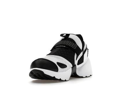 Jordan Trunner LX White Black (Women's)