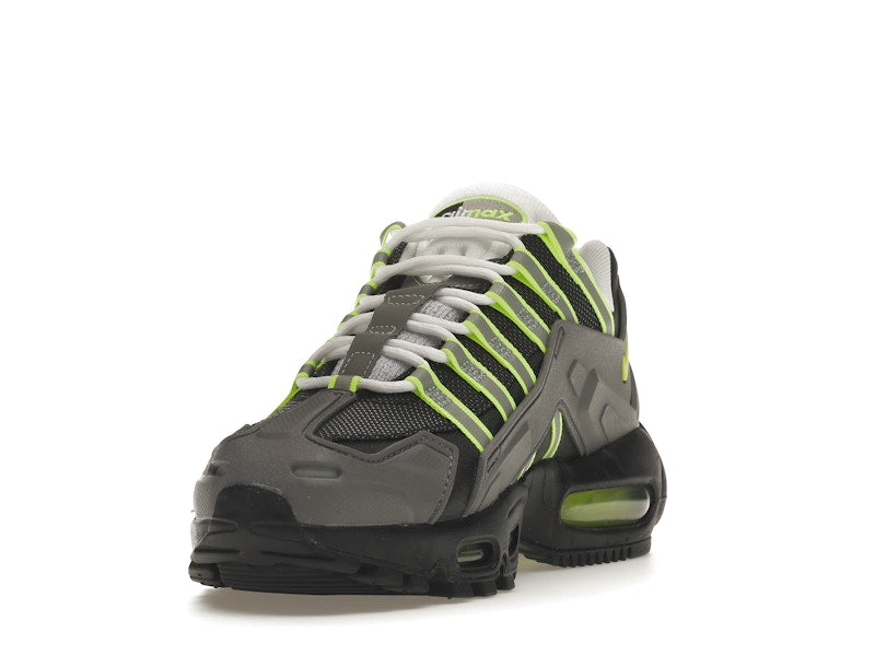 Nike NDSTRKT Air Max 95 Neon