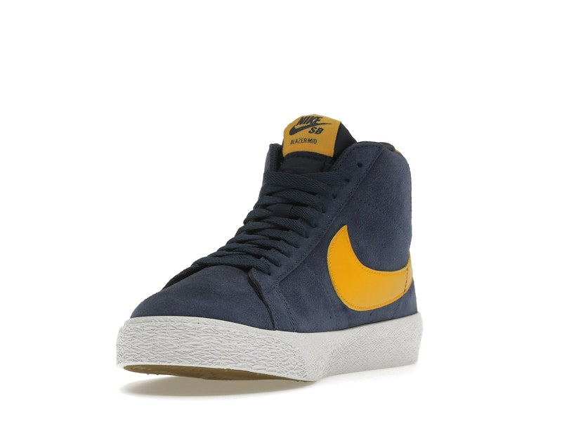 Nike SB Zoom Blazer Mid Michigan