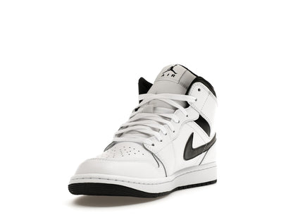 Jordan 1 Mid Reverse Panda