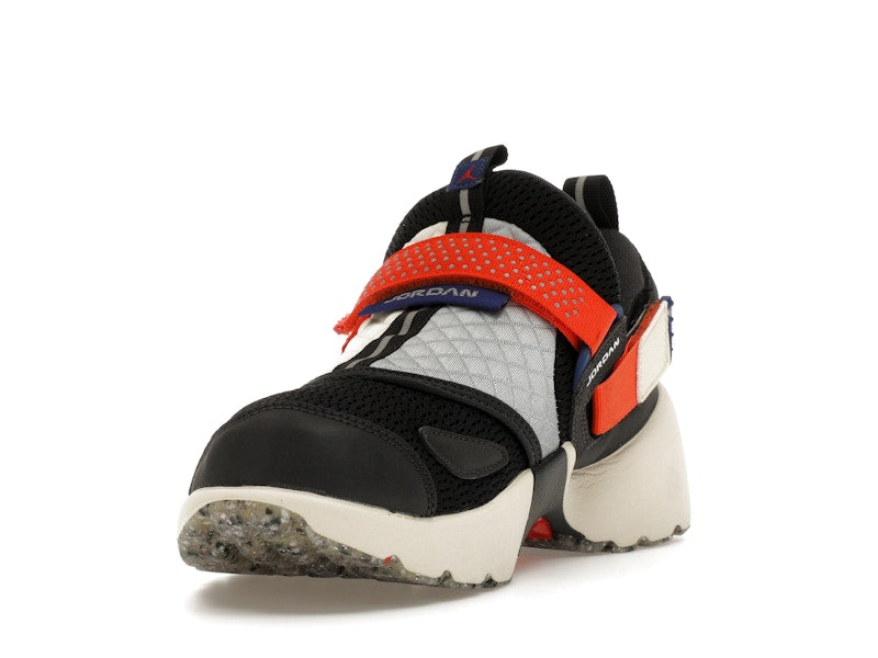 Jordan Trunner LX Rare Air (Women's)