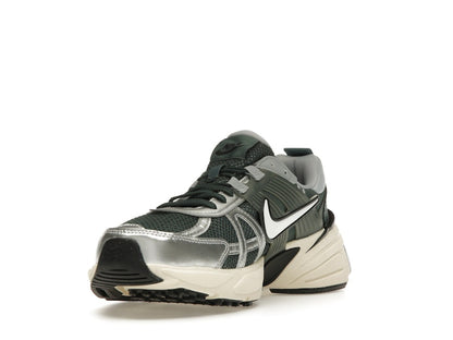 Nike V2K Run Vintage Green