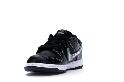 Nike SB Dunk Low Diamond Supply Co. Black Diamond