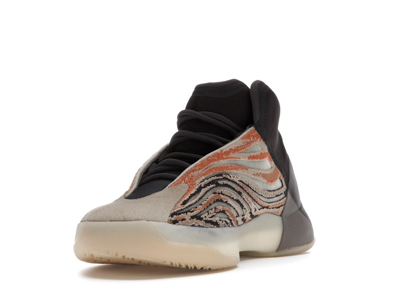 adidas Yeezy QNTM Flash Orange
