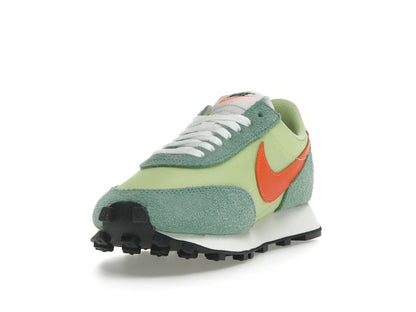 Nike Daybreak Limelight Electro Orange