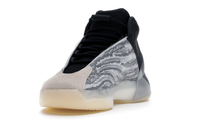 adidas Yeezy QNTM Lifestyle Model (Kids)