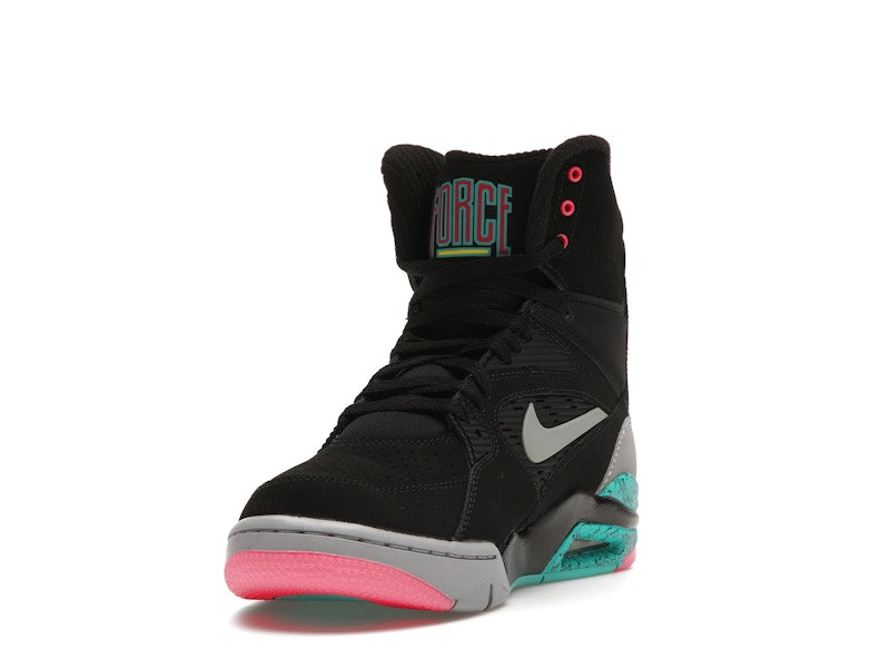Nike Air Command Force Spurs