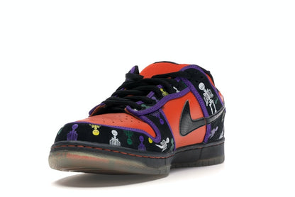 Nike SB Dunk Low Day of the Dead