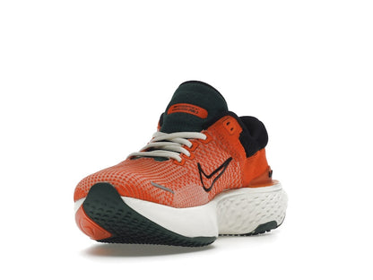 Nike ZoomX Invincible Run Flyknit 2 Team Orange Gore Green