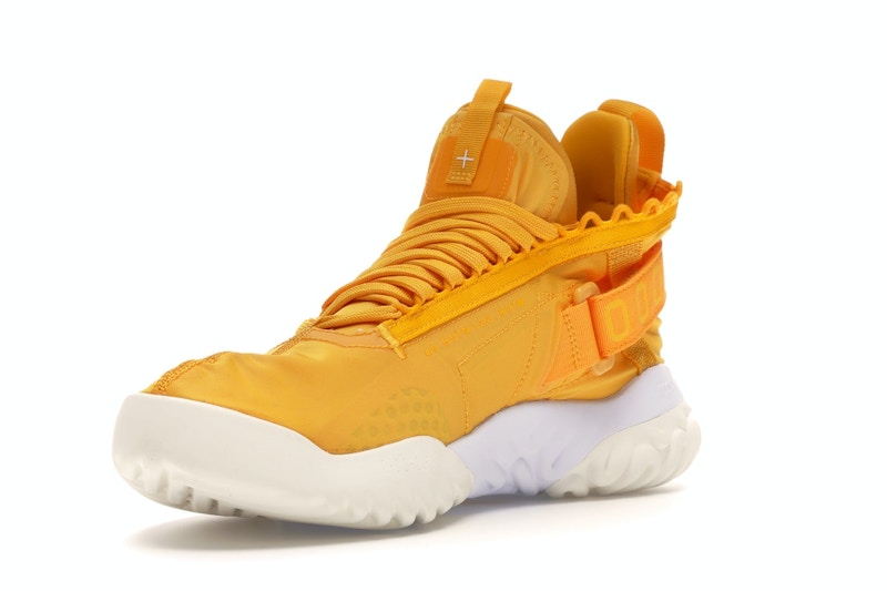 Jordan Proto React University Gold White