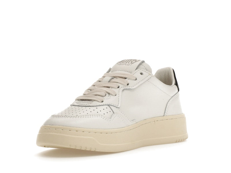 Autry Medalist Leather Low White Black Tab (Women's)