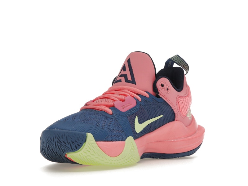 Nike Giannis Immortality 2 The Wonder