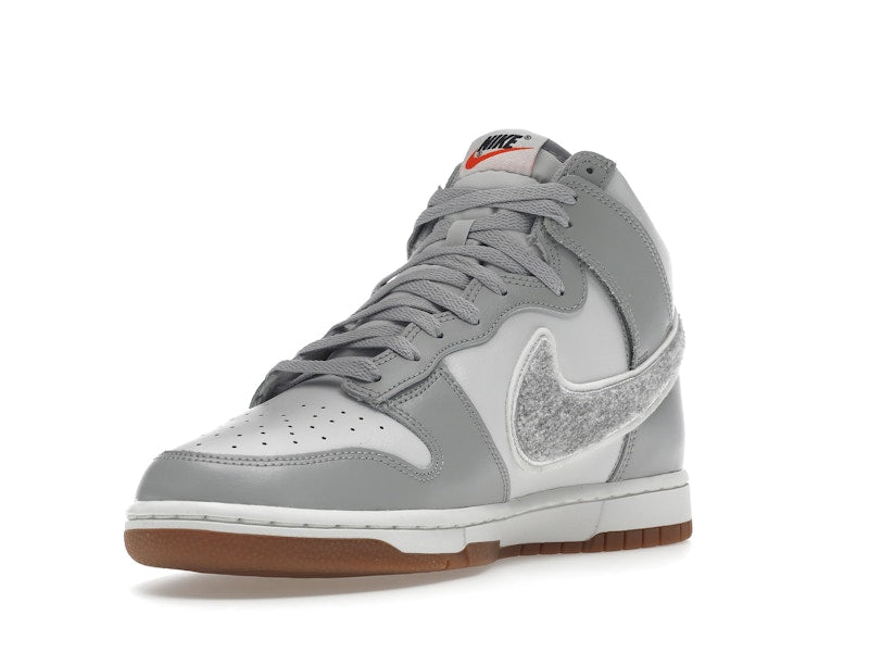 Nike Dunk High University Chenille Swoosh Light Smoke Grey