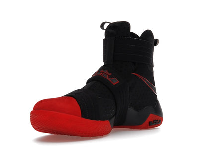 Nike LeBron Zoom Soldier 10 Un-Cleated