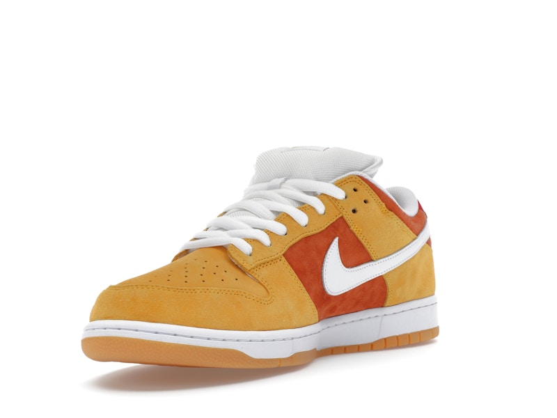 Nike SB Dunk Low Chocolate Skateboards Sun
